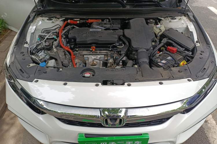 Used Honda Inspire 2019 Rui Hybrid 2.0L Jing Shang Edition China V Emission Standard Engine Bay