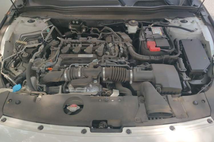 Used Honda Inspire 2019 260TURBO Elegant Edition China VI Emission Standard Engine Bay