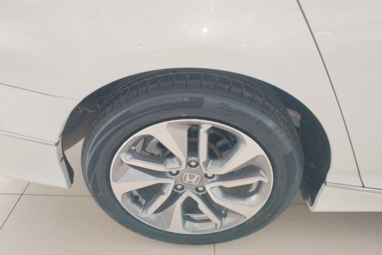 Used Honda Inspire 2019 260TURBO Elegant Edition China VI Emission Standard Exterior 5