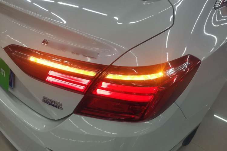 Used Honda Inspire 2019 260TURBO Elegant Edition China VI Emission Standard Exterior 6