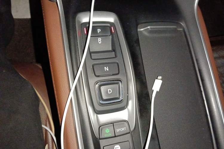 Used Honda Inspire 2019 Rui·Hybrid 2.0L Jingya Edition China VI Gear Lever