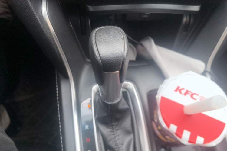 Used Honda Inspire 2019 260TURBO Elegant Edition China VI Emission Standard Gear Lever