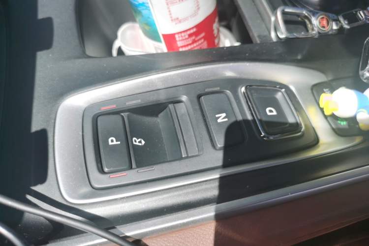 Used Honda Inspire 2019 Rui·Hybrid 2.0L Jing Shang Edition China VI Gear Lever