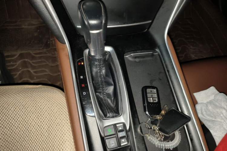 Used Honda Inspire 2019 260TURBO Elite Edition China VI Gear Lever