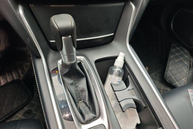 Used Honda Inspire 2019 260TURBO Elegant Edition China VI Emission Standard Gear Lever