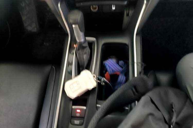 Used Honda Inspire 2019 260TURBO Elegant Edition China VI Emission Standard Gear Lever