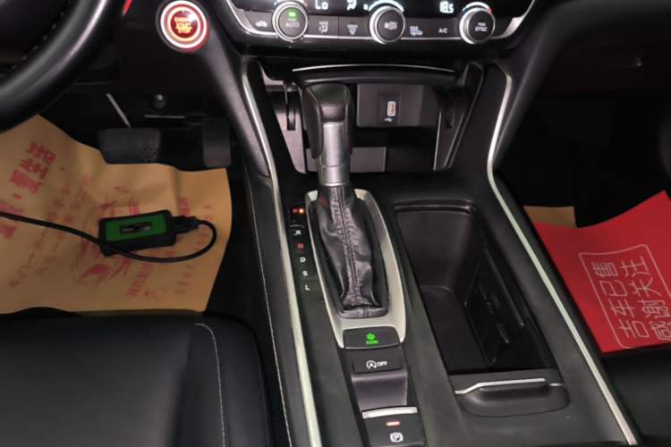 Used Honda Inspire 2019 260TURBO Elegant Edition China VI Emission Standard Gear Lever
