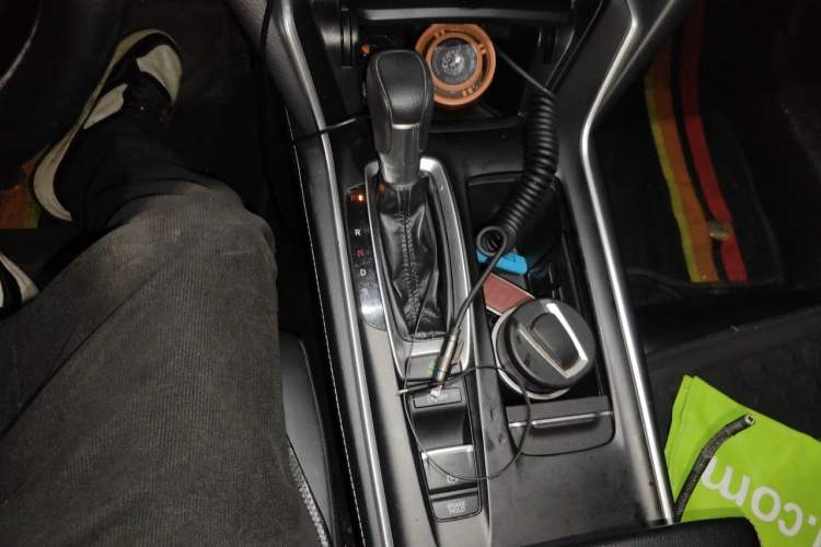 Used Honda Inspire 2019 260TURBO Elegant Edition China VI Emission Standard Gear Lever
