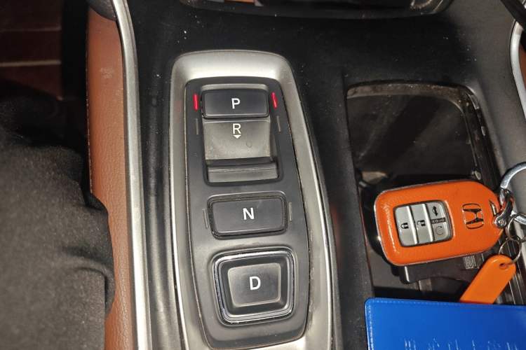 Used Honda Inspire 2019 Rui·Hybrid 2.0L Jing Shang Edition China VI Gear Lever