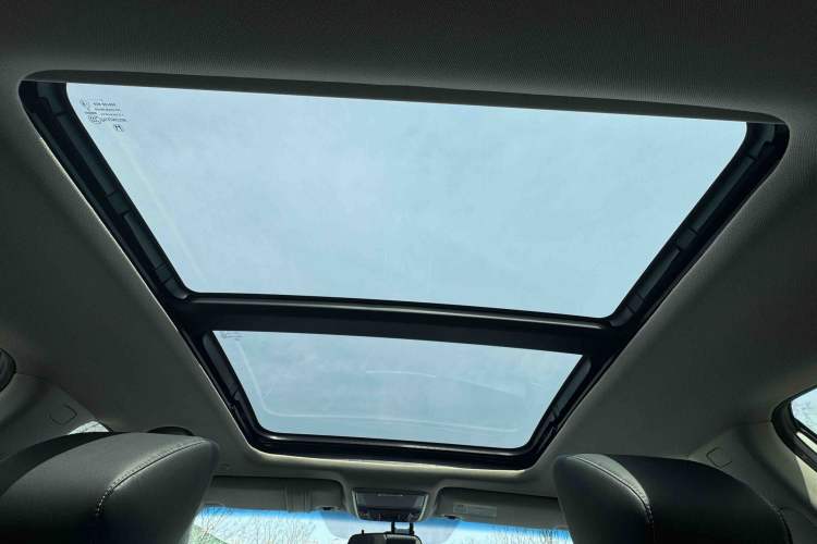 Used Honda Inspire 2019 260TURBO Elegant Edition China VI Emission Standard Headliner