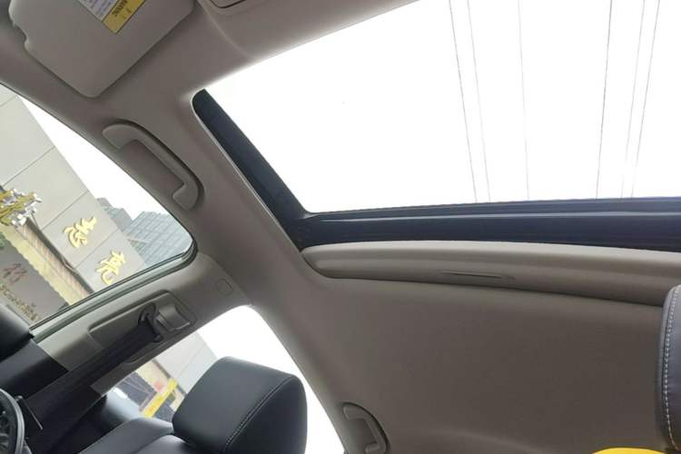 Used Honda Inspire 2019 260TURBO Elegant Edition China VI Emission Standard Headliner