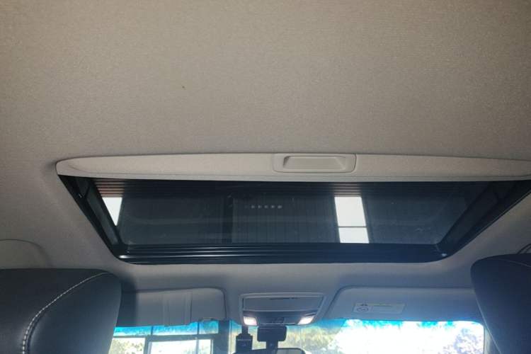 Used Honda Inspire 2019 260TURBO Elegant Edition China VI Emission Standard Headliner