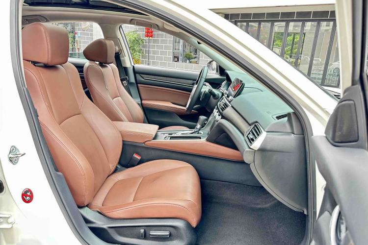 Used Honda Inspire 2019 260TURBO Elite Edition China V Standard Interior 11