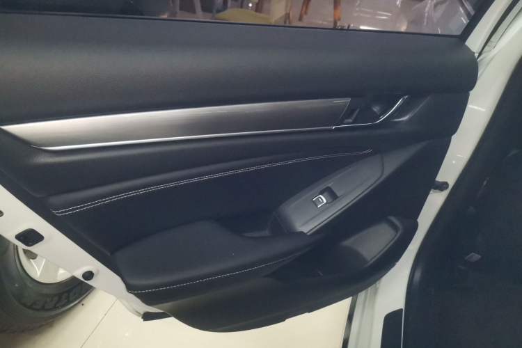 Used Honda Inspire 2019 260TURBO Elegant Edition China VI Emission Standard Interior 8