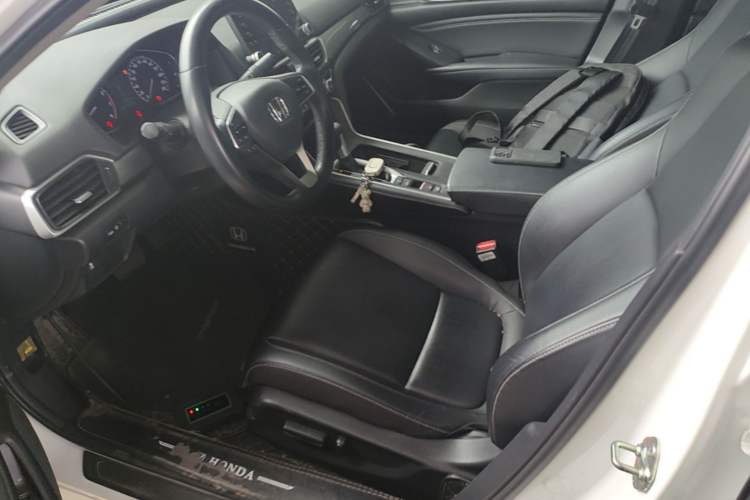 Used Honda Inspire 2019 260TURBO Elegant Edition China VI Emission Standard Left Front Seat