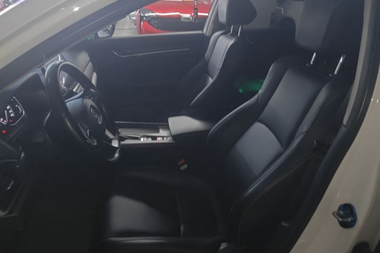 Used Honda Inspire 2019 260TURBO Elegant Edition China VI Emission Standard Left Front Seat