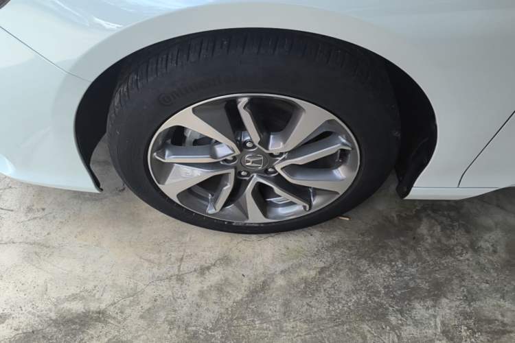 Used Honda Inspire 2019 260TURBO Elegant Edition China VI Emission Standard Left Front Wheel Hub