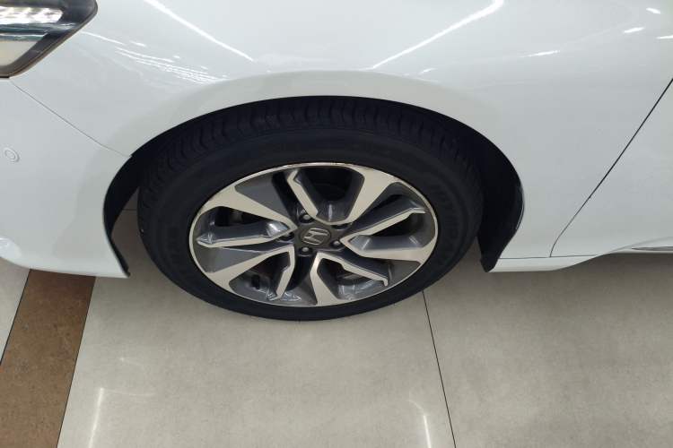 Used Honda Inspire 2019 260TURBO Elegant Edition China VI Emission Standard Left Front Wheel Hub