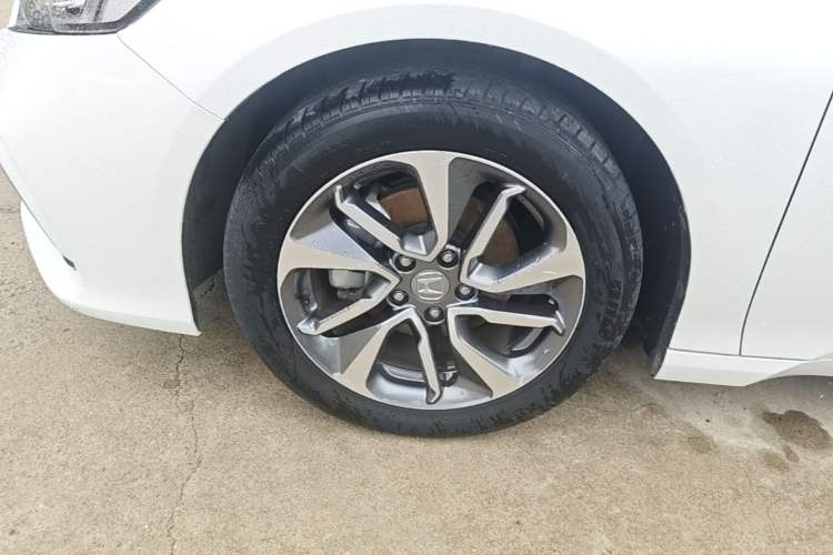 Used Honda Inspire 2019 260TURBO Elegant Edition China VI Emission Standard Left Front Wheel Hub