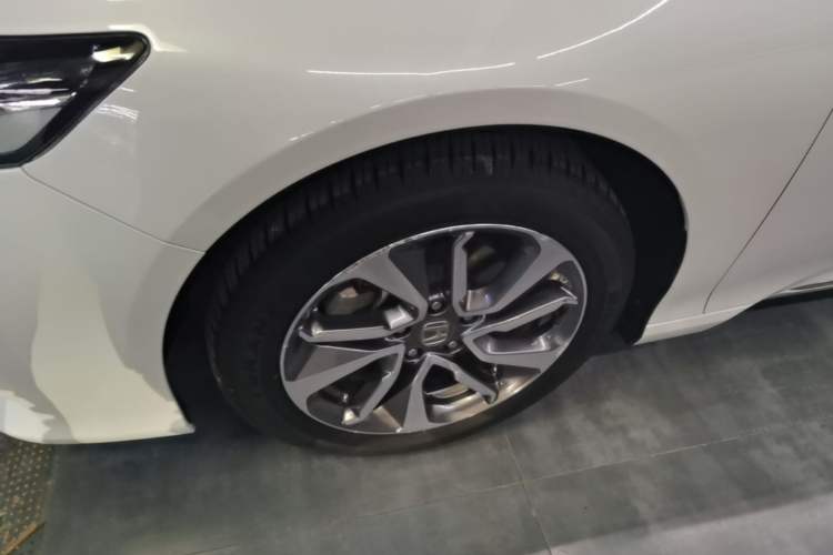Used Honda Inspire 2019 260TURBO Elegant Edition China VI Emission Standard Left Front Wheel Hub