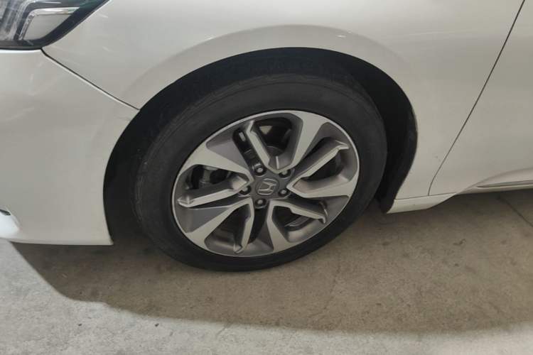Used Honda Inspire 2019 260TURBO Elegant Edition China VI Emission Standard Left Front Wheel Hub