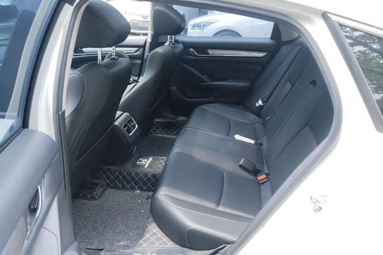 Used Honda Inspire 2019 260TURBO Elegant Edition China VI Emission Standard Left Rear Seat