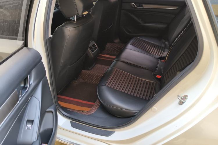 Used Honda Inspire 2019 260TURBO Elegant Edition China VI Emission Standard Left Rear Seat