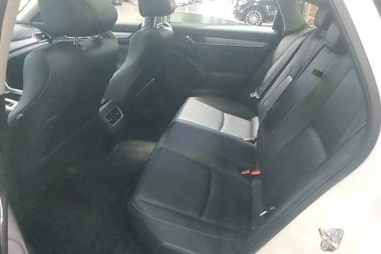 Used Honda Inspire 2019 260TURBO Elegant Edition China VI Emission Standard Left Rear Seat