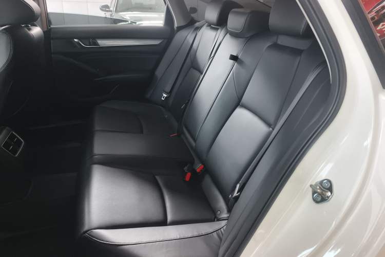 Used Honda Inspire 2019 260TURBO Elegant Edition China VI Emission Standard Left Rear Seat