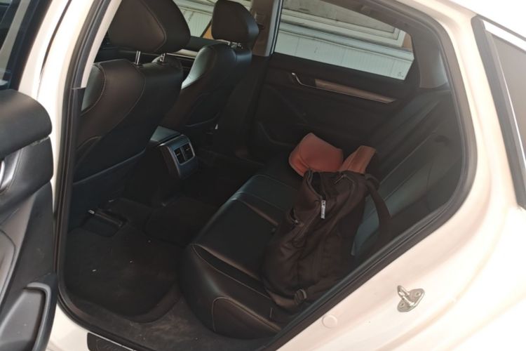 Used Honda Inspire 2019 260TURBO Elegant Edition China VI Emission Standard Left Rear Seat