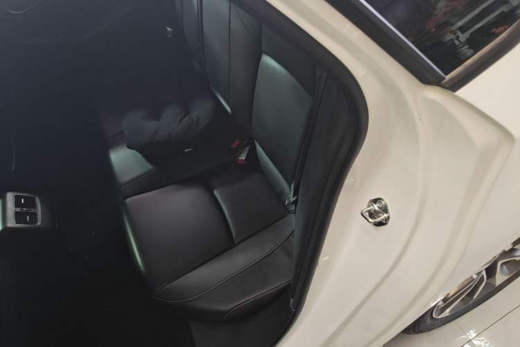 Used Honda Inspire 2019 260TURBO Elegant Edition China VI Emission Standard Left Rear Seat