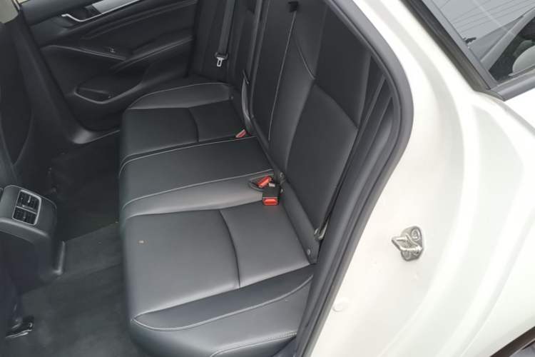 Used Honda Inspire 2019 260TURBO Elegant Edition China VI Emission Standard Left Rear Seat