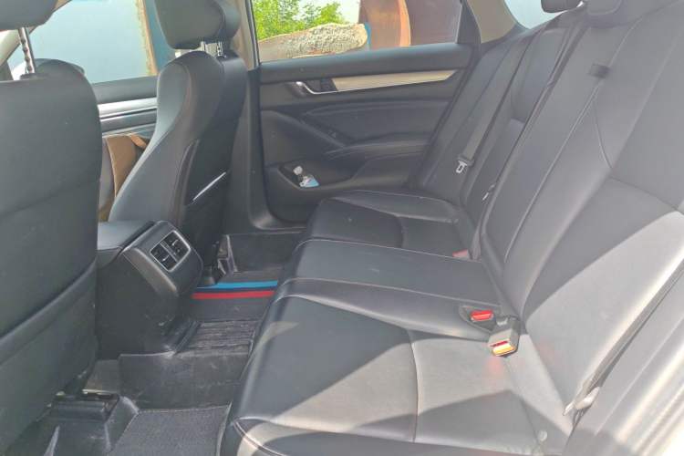 Used Honda Inspire 2019 260TURBO Elegant Edition China VI Emission Standard Left Rear Seat