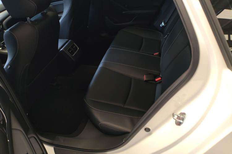 Used Honda Inspire 2019 260TURBO Elegant Edition China VI Emission Standard Left Rear Seat