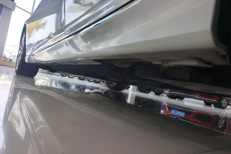Used Honda Inspire 2019 260TURBO Elegant Edition China VI Emission Standard Left Side Sill