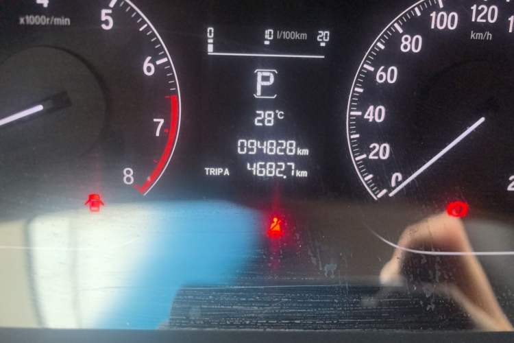 Used Honda Inspire 2019 260TURBO Elegant Edition China VI Emission Standard Odometer Close Up