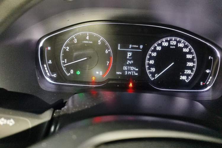 Used Honda Inspire 2019 260TURBO Elegant Edition China VI Emission Standard Odometer Close Up
