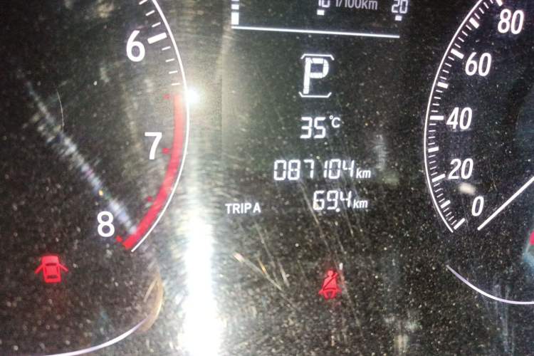 Used Honda Inspire 2019 260TURBO Elegant Edition China VI Emission Standard Odometer Close Up