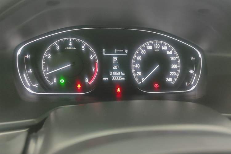 Used Honda Inspire 2019 260TURBO Elegant Edition China VI Emission Standard Odometer Close Up