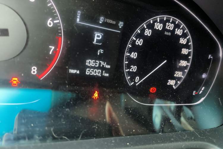 Used Honda Inspire 2019 260TURBO Elegant Edition China V Standard Odometer Close Up