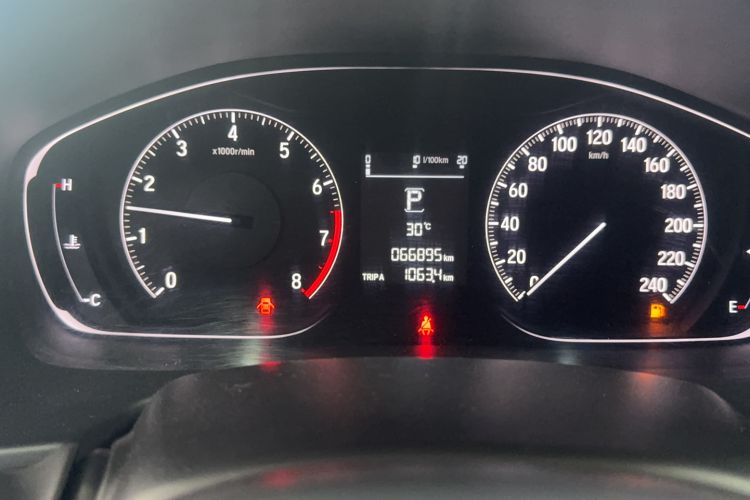 Used Honda Inspire 2019 260TURBO Elegant Edition China VI Emission Standard Odometer Close Up