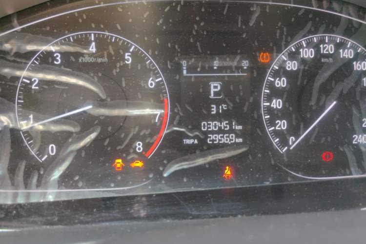 Used Honda Inspire 2019 260TURBO Elegant Edition China VI Emission Standard Odometer Close Up