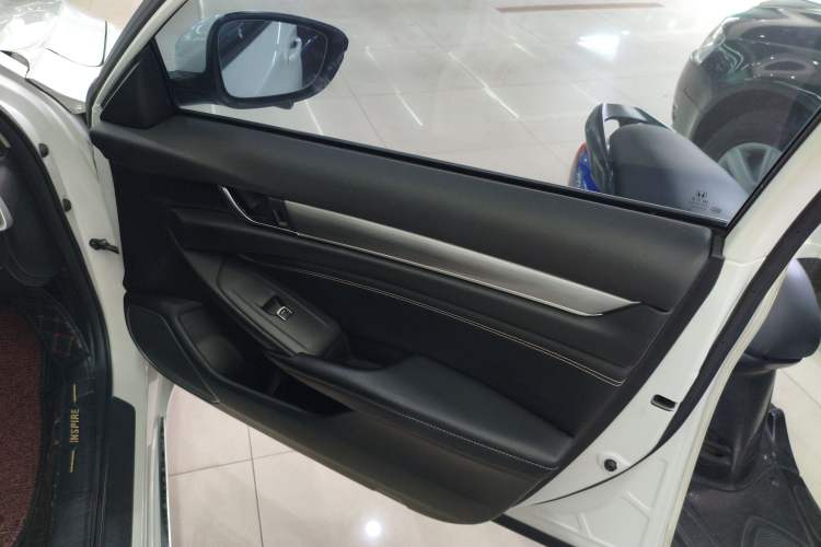 Used Honda Inspire 2019 260TURBO Elegant Edition China VI Emission Standard Right Front Door Interior