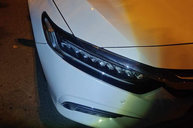 Used Honda Inspire 2019 260TURBO Elite Edition China V Standard Right Front Headlight