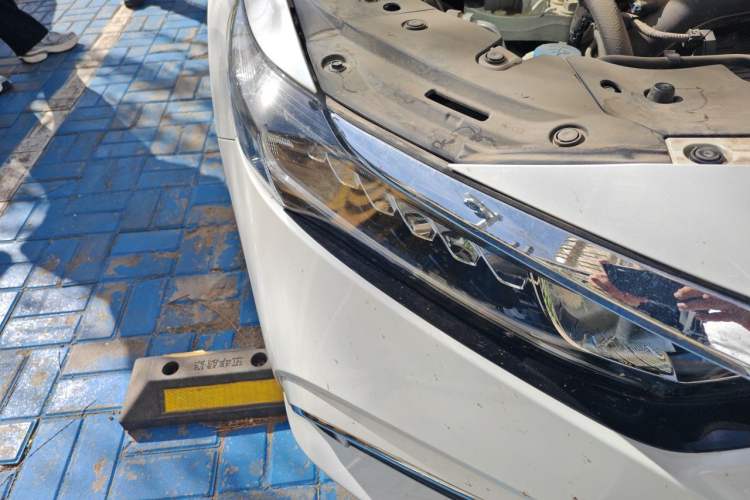 Used Honda Inspire 2019 260TURBO Elegant Edition China VI Emission Standard Right Front Headlight