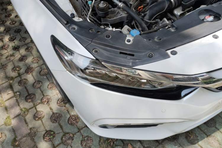 Used Honda Inspire 2019 260TURBO Elegant Edition China V Emission Standard Right Front Headlight
