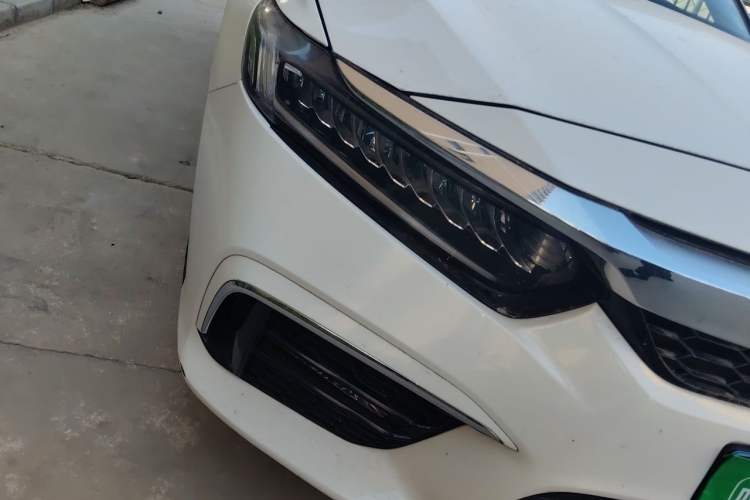Used Honda Inspire 2019 Rui Hybrid 2.0L Jing Shang Edition China V Emission Standard Right Front Headlight