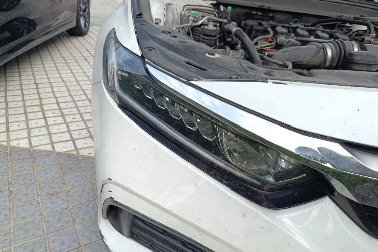 Used Honda Inspire 2019 260TURBO Elite Edition China VI Right Front Headlight