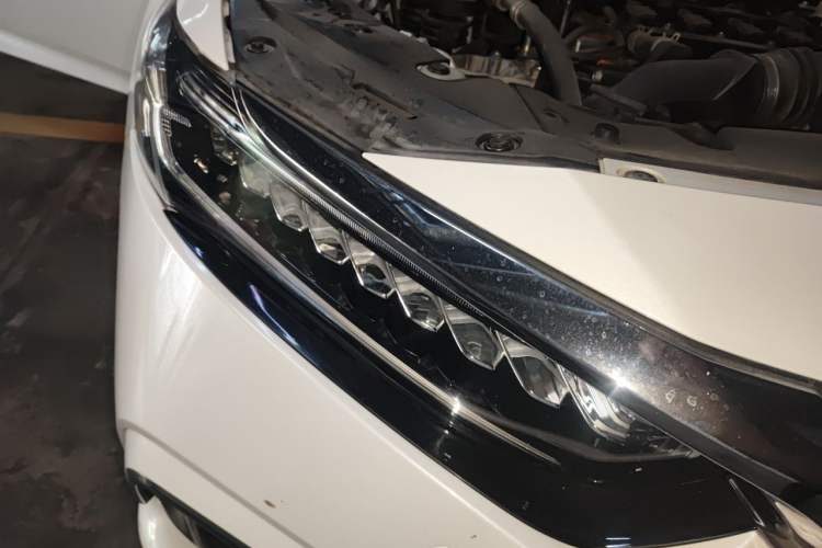 Used Honda Inspire 2019 260TURBO Elite Edition China V Standard Right Front Headlight