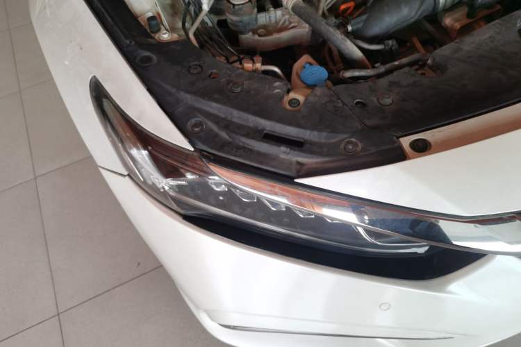 Used Honda Inspire 2019 260TURBO Elegant Edition China VI Emission Standard Right Front Headlight